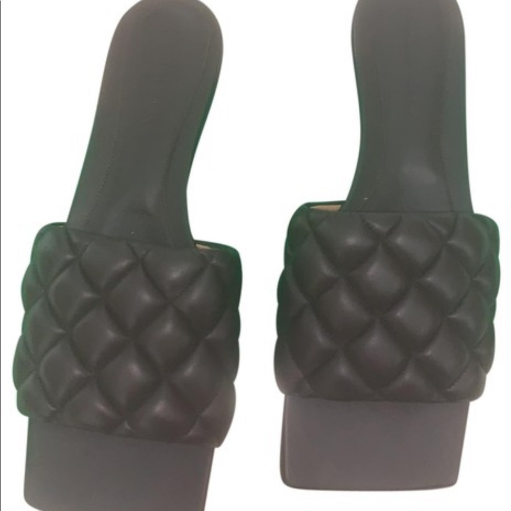 Bottega Veneta Lido sandals